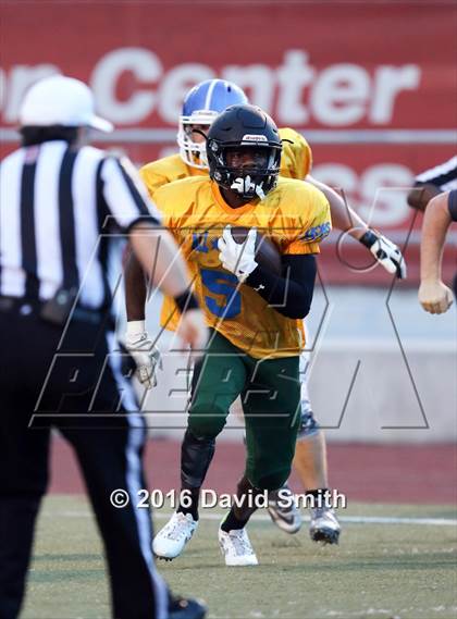 Thumbnail 3 in Missouri Lions 40th Annual All-Star Game photogallery.