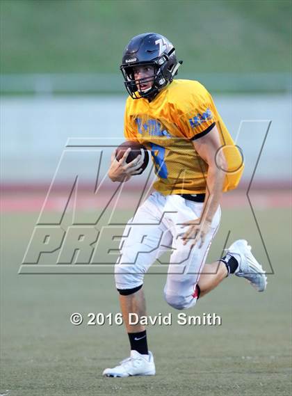 Thumbnail 2 in Missouri Lions 40th Annual All-Star Game photogallery.