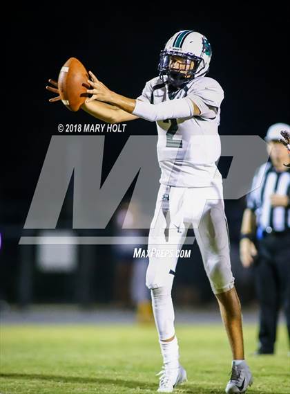 Thumbnail 3 in Tampa Catholic @ Robinson (Scrimmage) photogallery.