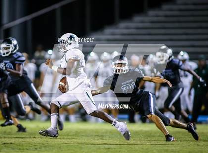 Thumbnail 2 in Tampa Catholic @ Robinson (Scrimmage) photogallery.