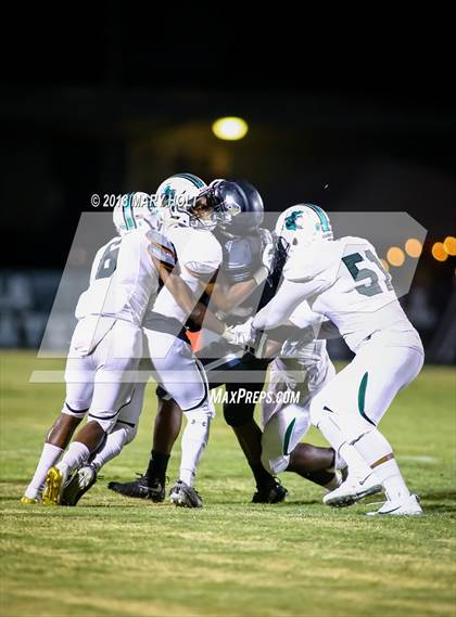 Thumbnail 3 in Tampa Catholic @ Robinson (Scrimmage) photogallery.