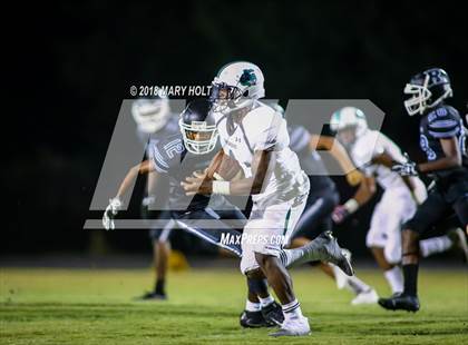 Thumbnail 3 in Tampa Catholic @ Robinson (Scrimmage) photogallery.