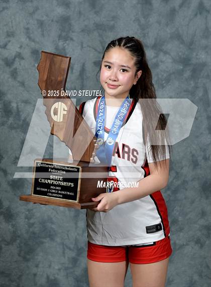 Thumbnail 1 in Carondelet (CIF State D1 Awards) photogallery.