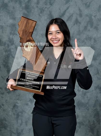Thumbnail 3 in Carondelet (CIF State D1 Awards) photogallery.