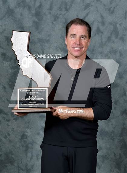 Thumbnail 2 in Carondelet (CIF State D1 Awards) photogallery.