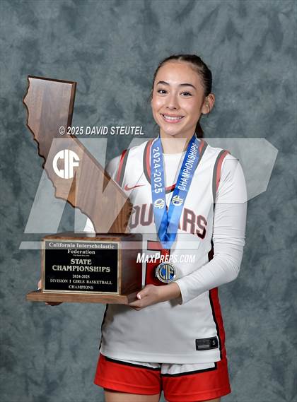 Thumbnail 1 in Carondelet (CIF State D1 Awards) photogallery.