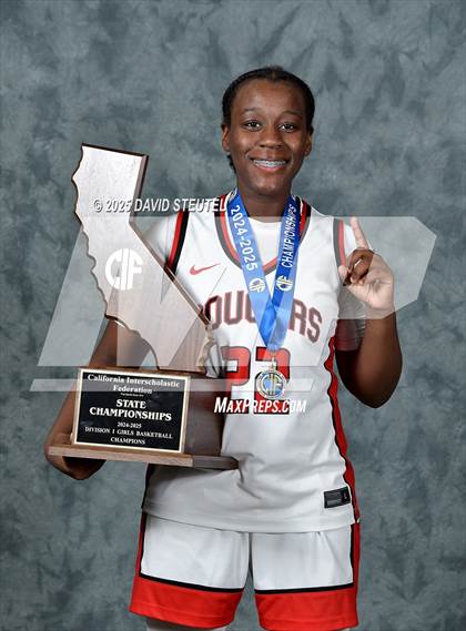 Thumbnail 1 in Carondelet (CIF State D1 Awards) photogallery.