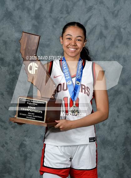 Thumbnail 3 in Carondelet (CIF State D1 Awards) photogallery.