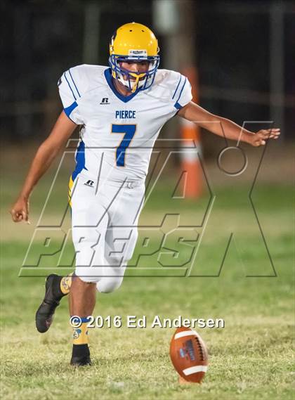 Thumbnail 1 in Pierce @ Esparto photogallery.