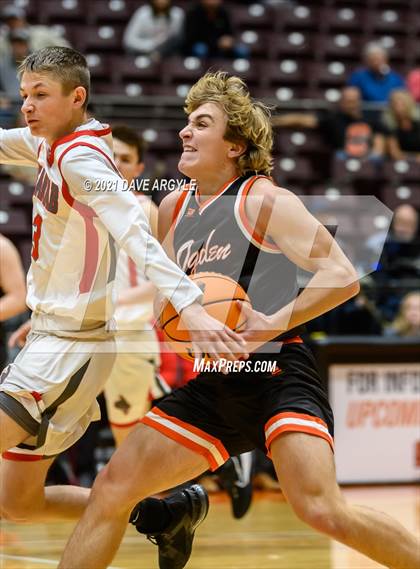 Thumbnail 3 in Kanab vs. Ogden photogallery.