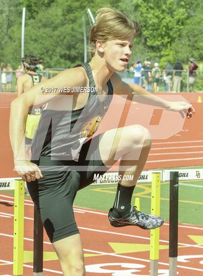 Thumbnail 2 in Del Oro Invitational photogallery.