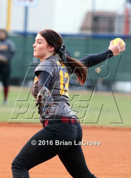Thumbnail 2 in West Nassau vs Bolles photogallery.