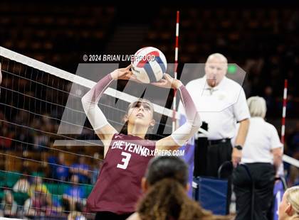 Thumbnail 3 in Cheyenne Mountain vs. Palmer Ridge (CHSAA 4A Round 1) photogallery.