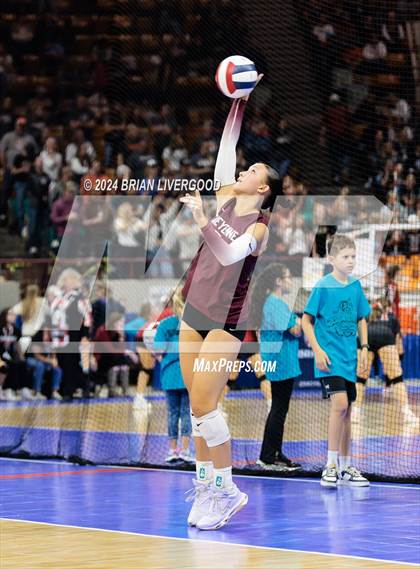 Thumbnail 3 in Cheyenne Mountain vs. Palmer Ridge (CHSAA 4A Round 1) photogallery.