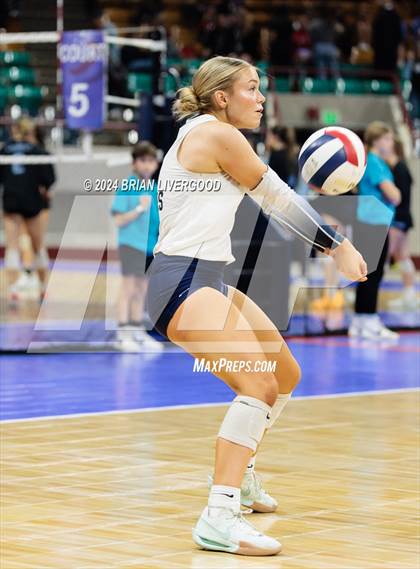 Thumbnail 2 in Cheyenne Mountain vs. Palmer Ridge (CHSAA 4A Round 1) photogallery.