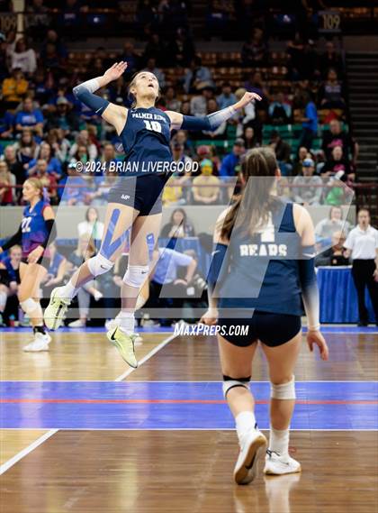 Thumbnail 1 in Cheyenne Mountain vs. Palmer Ridge (CHSAA 4A Round 1) photogallery.