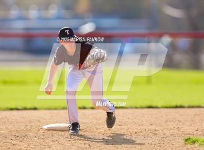 Thumbnail 3 in Bishop Grimes vs Tully photogallery.