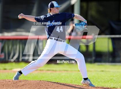 Thumbnail 3 in Bishop Grimes vs Tully photogallery.