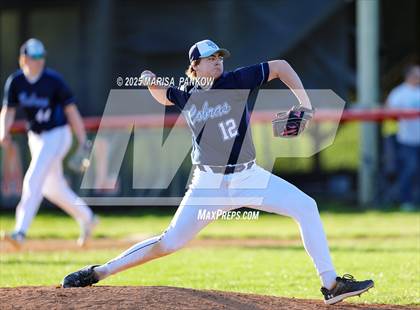Thumbnail 1 in Bishop Grimes vs Tully photogallery.