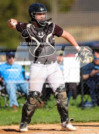 Thumbnail 3 in Bishop Grimes vs Tully photogallery.