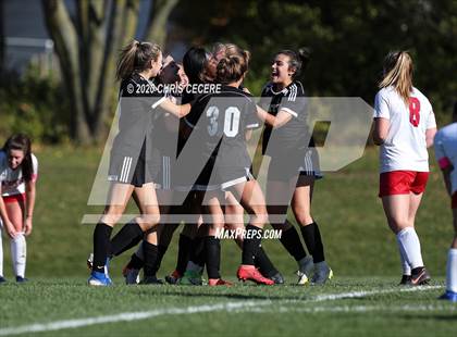 Thumbnail 2 in Fairport @ Rush-Henrietta photogallery.