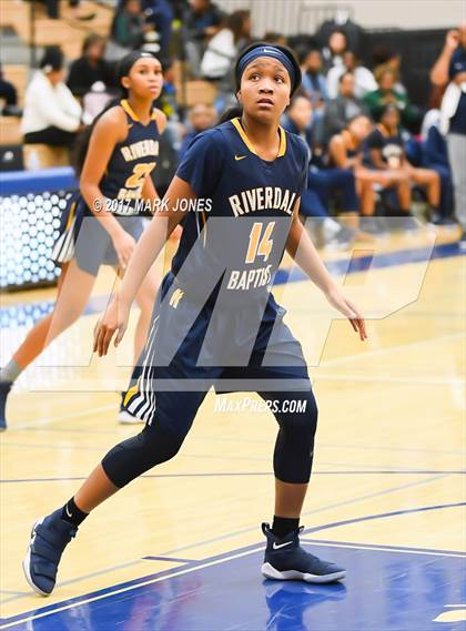 Thumbnail 2 in Riverdale Baptist vs. Riverdale (Nike Tournament of Champions) photogallery.