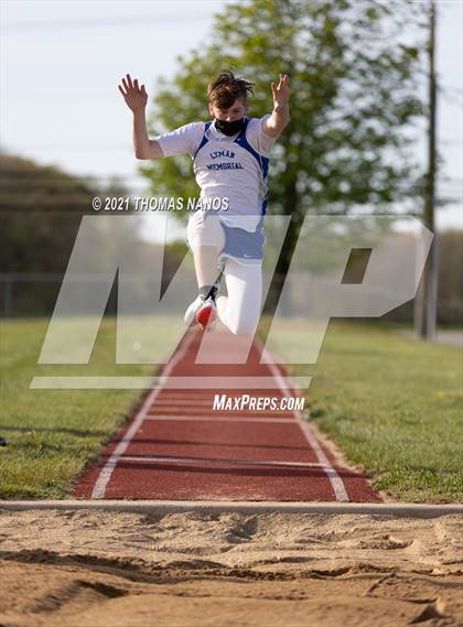 Thumbnail 3 in Griswold @ Lyman Memorial photogallery.