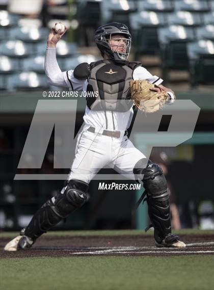 Thumbnail 1 in Freeburg vs Chicago Mt. Carmel (GCS Stadium) photogallery.