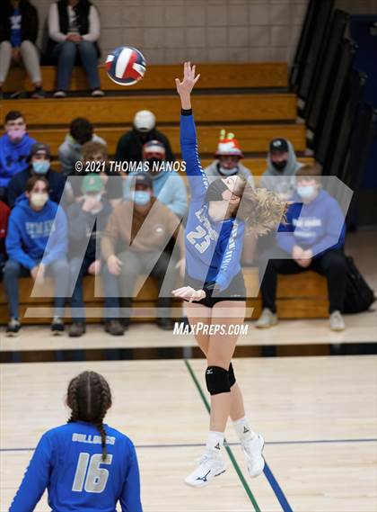 Thumbnail 1 in East Hampton @ Lyman Memorial photogallery.