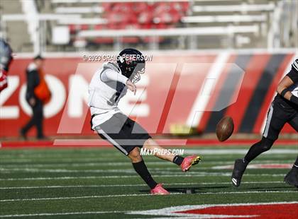 Thumbnail 3 in Bountiful vs. Alta (UHSAA 5A Semifinal) photogallery.