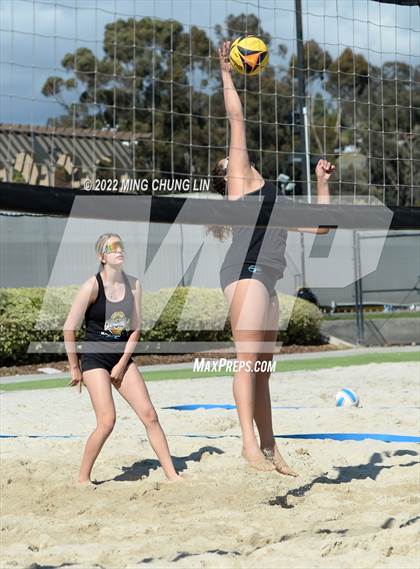 Thumbnail 3 in Ontario Christian @ JSerra Catholic photogallery.