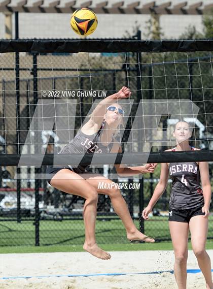 Thumbnail 1 in Ontario Christian @ JSerra Catholic photogallery.