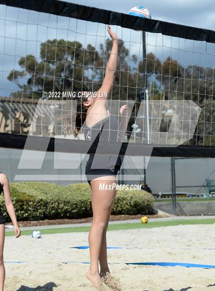 Thumbnail 3 in Ontario Christian @ JSerra Catholic photogallery.