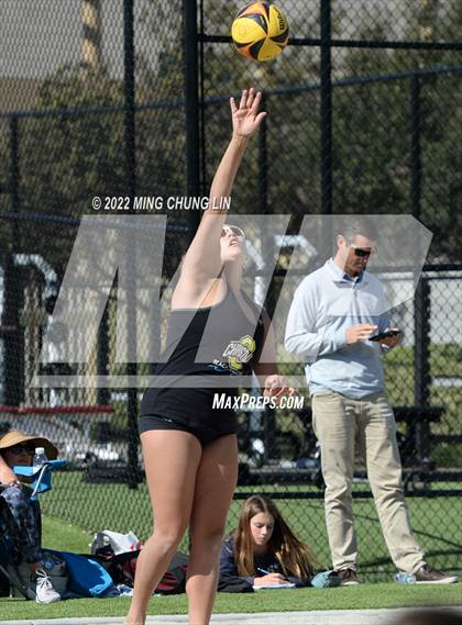 Thumbnail 3 in Ontario Christian @ JSerra Catholic photogallery.