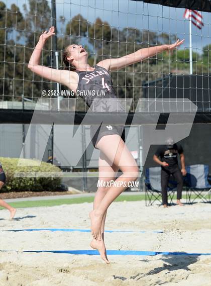 Thumbnail 2 in Ontario Christian @ JSerra Catholic photogallery.