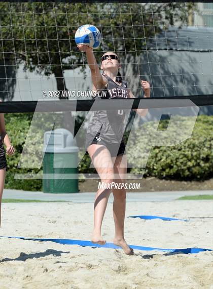 Thumbnail 2 in Ontario Christian @ JSerra Catholic photogallery.