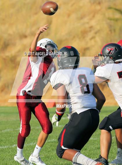 Thumbnail 3 in Valley Christian vs Rio Vista photogallery.