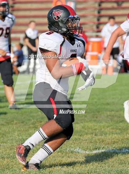 Thumbnail 1 in Valley Christian vs Rio Vista photogallery.