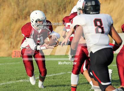 Thumbnail 1 in Valley Christian vs Rio Vista photogallery.