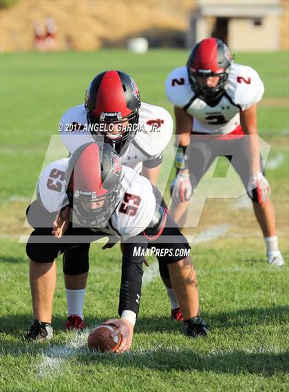 Thumbnail 2 in Valley Christian vs Rio Vista photogallery.