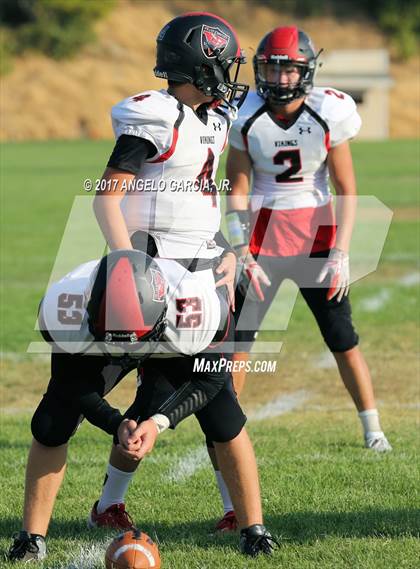 Thumbnail 3 in Valley Christian vs Rio Vista photogallery.