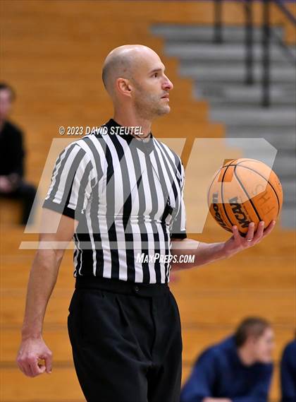 Thumbnail 2 in El Dorado vs. Ponderosa (Stan Harms Classic) photogallery.
