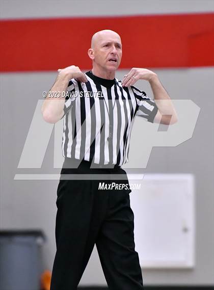 Thumbnail 2 in El Dorado vs. Ponderosa (Stan Harms Classic) photogallery.