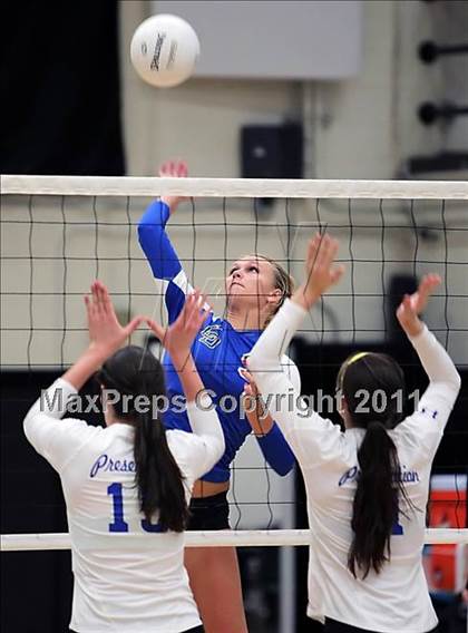 Thumbnail 1 in La Jolla Country Day vs. Presentation (Archbishop Mitty Invitational Tournament) photogallery.
