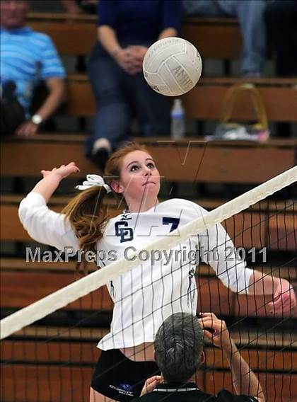 Thumbnail 1 in La Jolla Country Day vs. Presentation (Archbishop Mitty Invitational Tournament) photogallery.