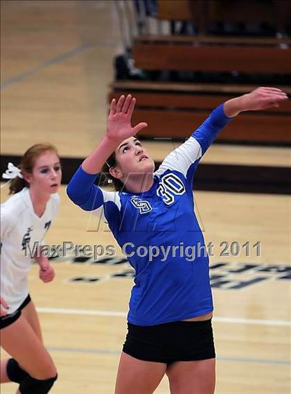 Thumbnail 3 in La Jolla Country Day vs. Presentation (Archbishop Mitty Invitational Tournament) photogallery.