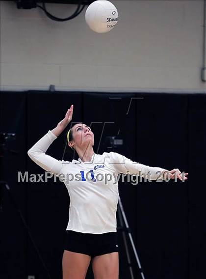 Thumbnail 2 in La Jolla Country Day vs. Presentation (Archbishop Mitty Invitational Tournament) photogallery.