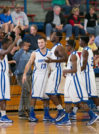 Thumbnail 1 in Fellowship of Christian Athletes @ Bartlett photogallery.