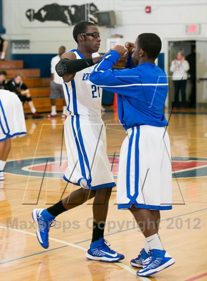 Thumbnail 3 in Fellowship of Christian Athletes @ Bartlett photogallery.