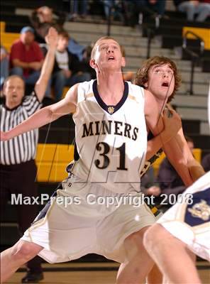 Thumbnail 2 in Placer vs. Nevada Union (The Common Good Classic) photogallery.
